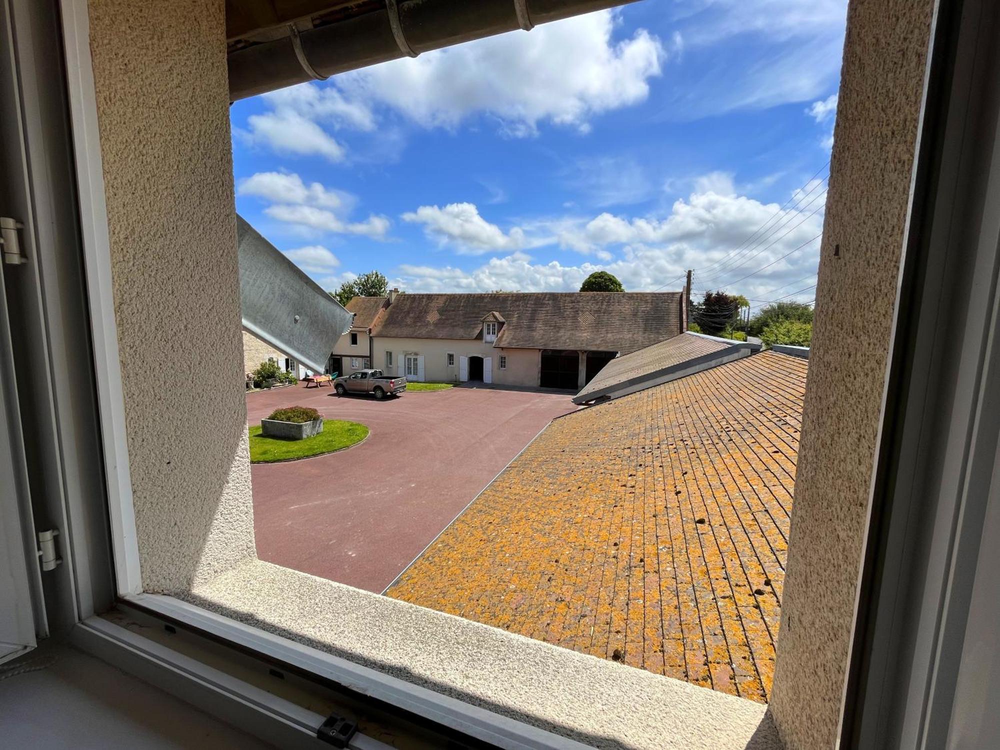 Ecurie Des Charmes A 5 Minutes De La Plage Merville-Franceville-Plage Exterior photo